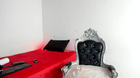 Hela   Independent model online show from November 13, 8:08 pm