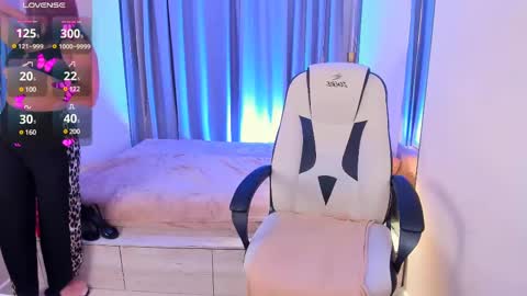 Helena online show from February 25, 2:15 pm