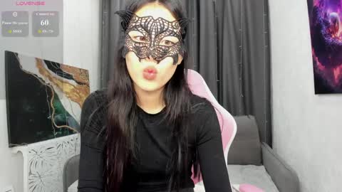 Hi I am Helen online show from April 1, 2:12 am