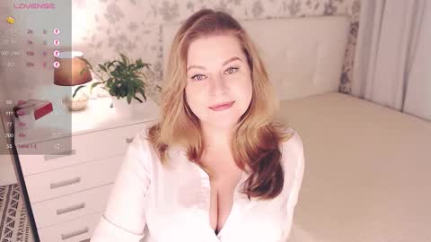 Snapshot of helenbonham chatting on October 4, 10:58 pm Helena Bonham online show from October 4, 10:58 pm