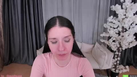 Helen online show from March 3, 12:31 pm