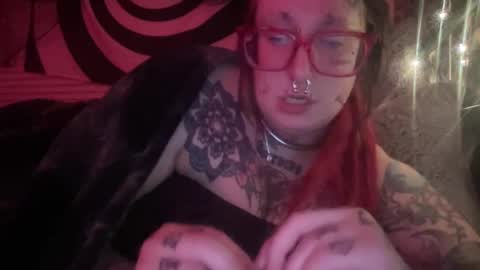 Bunnie Rotz online show from November 28, 7:00 am