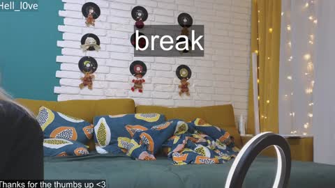 Snapshot of hell_l0ve chatting on January 27, 8:07 am Anastasiia online show from January 27, 8:07 am