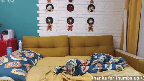 Snapshot of hell_l0ve chatting on December 21, 4:09 am Anastasiia online show from December 21, 4:09 am