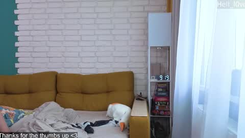 Snapshot of hell_l0ve chatting on September 13, 2:19 am Anastasiia online show from September 13, 2:19 am
