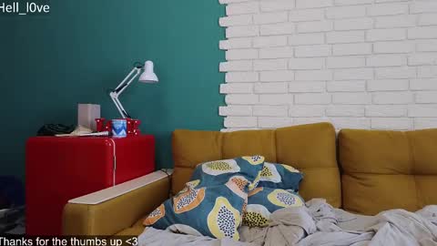 Snapshot of hell_l0ve chatting on March 1, 7:08 am Anastasiia online show from March 1, 7:08 am