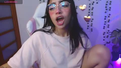 hellokitty_valery1 online show from July 11, 2:44 am