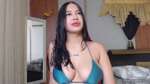 HERA online show from May 4, 11:18 pm