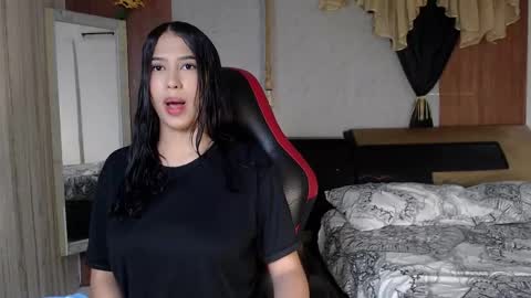 HERA online show from April 29, 10:04 pm