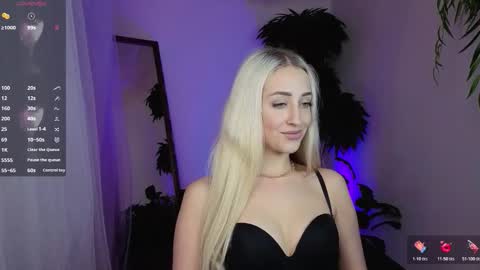 Elise online show from March 4, 1:56 am