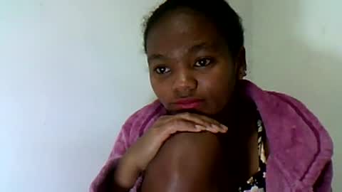 herisse01 online show from July 23, 1:58 am