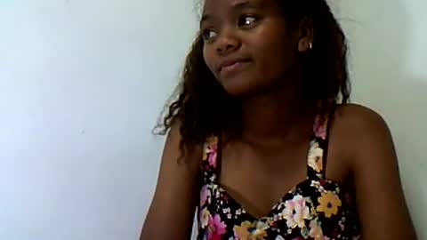 herisse01 online show from July 28, 11:08 am