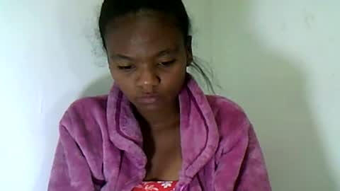 herisse01 online show from July 12, 3:46 pm
