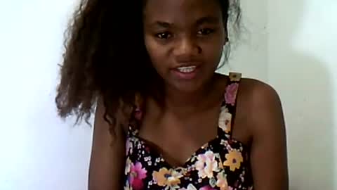 herisse01 online show from July 28, 5:02 pm