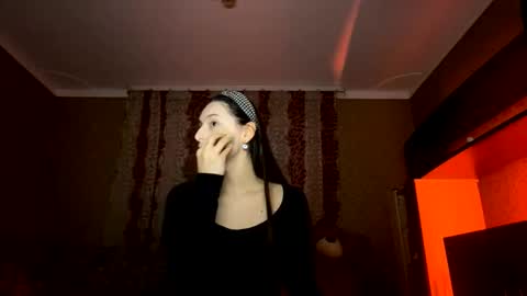 Snapshot of herlindabollis chatting on October 25, 2:35 pm Poly online show from October 25, 2:35 pm