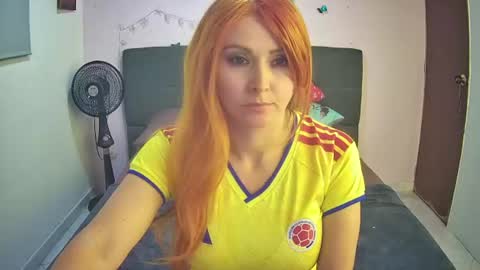 Hestesiaxx online show from June 22, 1:21 am