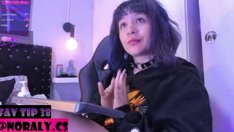 Noraly  online show from June 7, 7:04 am