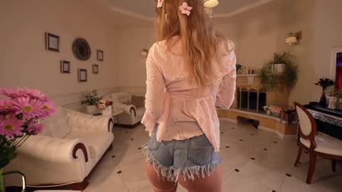 Alina online show from March 1, 5:45 pm