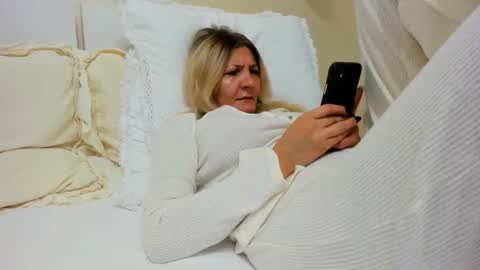 Heyheygrey online show from January 28, 11:49 am