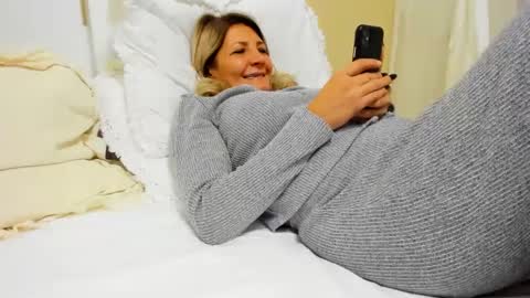 Heyheygrey online show from January 30, 9:04 pm