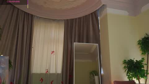 Alicia online show from February 27, 11:32 am