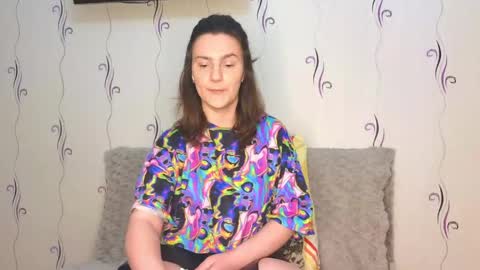 Heyy baddie online show from April 27, 4:59 pm