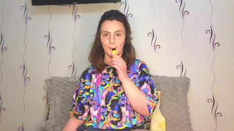 Heyy baddie online show from April 30, 7:08 pm