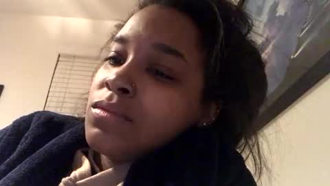 Snapshot of heyyou301990 chatting on October 24, 1:23 am heyyou301990 online show from October 24, 1:23 am