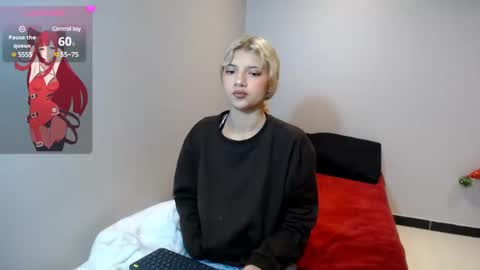 hi_scarlett online show from December 28, 11:09 am