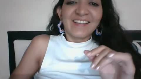 Clau online show from February 26, 11:26 pm