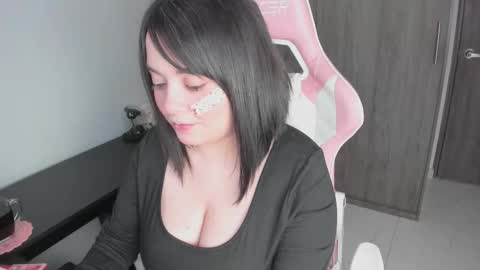 hikaru_arimura online show from November 24, 12:07 pm