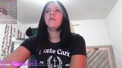 hilaril18 online show from May 2, 6:33 pm