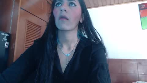 Snapshot of hilari18 chatting on February 9, 1:14 pm hilaril18 online show from February 9, 1:14 pm