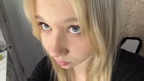 Emma online show from July 25, 7:37 am