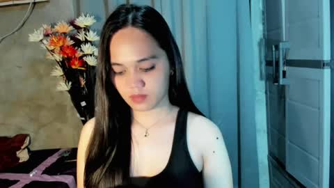hilarymolly online show from July 19, 10:12 pm