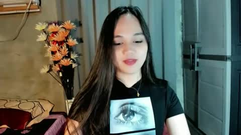 hilarymolly online show from March 10, 6:28 am