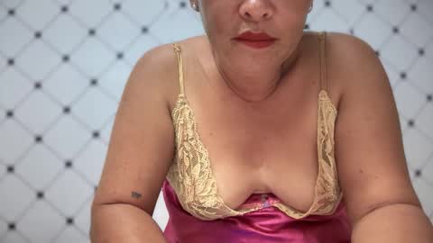 himari_snow online show from December 16, 6:19 am