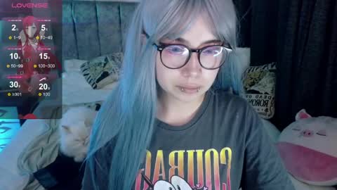 Inori Independent model online show from May 31, 5:02 am