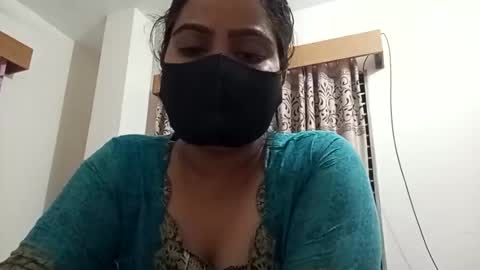 himuhimu22 online show from September 11, 8:42 pm