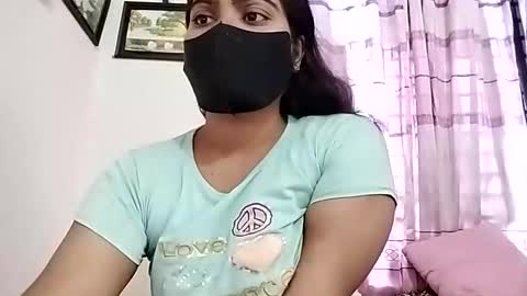 himuhimu22 online show from June 11, 6:54 am