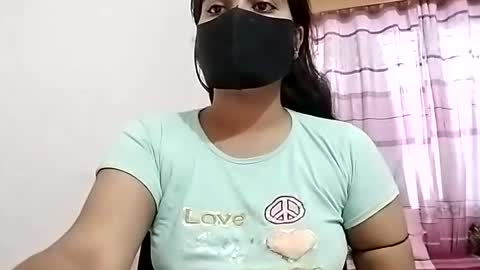 himuhimu22 online show from June 9, 8:47 am