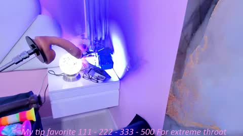 Snapshot of hinata_dolly chatting on October 12, 2:41 pm hinata_dolly online show from October 12, 2:41 pm