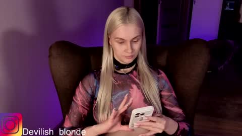 Mary online show from May 14, 6:25 pm