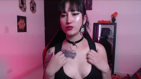 Hitomi Arata online show from September 8, 8:19 pm