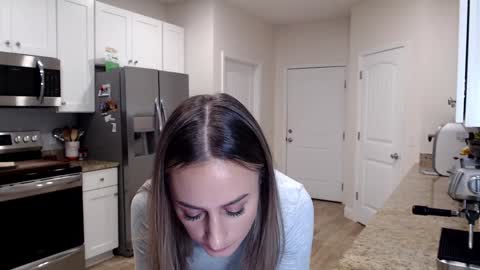 Holi Hurricane online show from January 10, 2:57 am