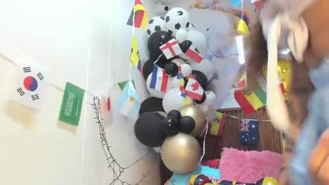 Holly 22 online show from June 26, 1:23 pm