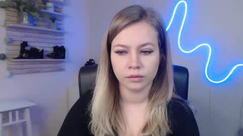 Holly online show from January 3, 6:44 am