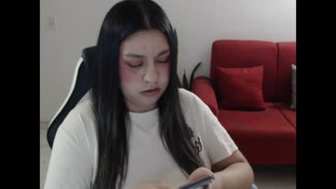 Itzel online show from July 19, 3:20 am