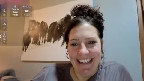 hollyharmd online show from March 14, 2:45 am