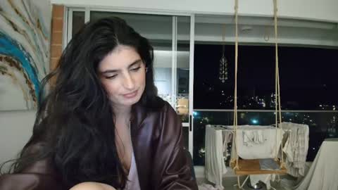 hollyshit_ online show from June 14, 2:24 am